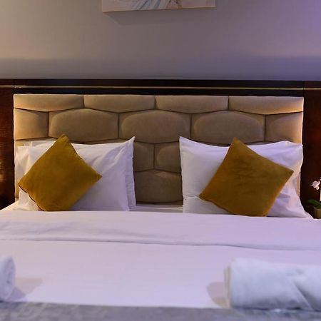 The K Hotel Dubai Exterior foto