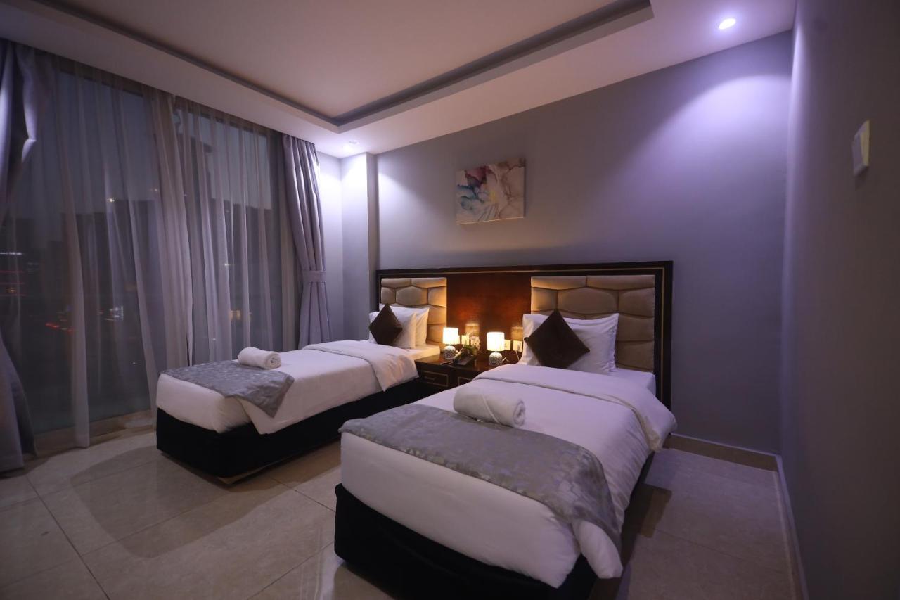 The K Hotel Dubai Exterior foto