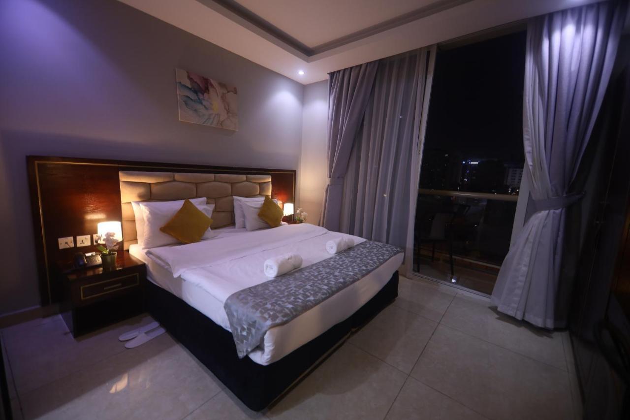 The K Hotel Dubai Exterior foto