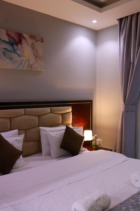 The K Hotel Dubai Exterior foto