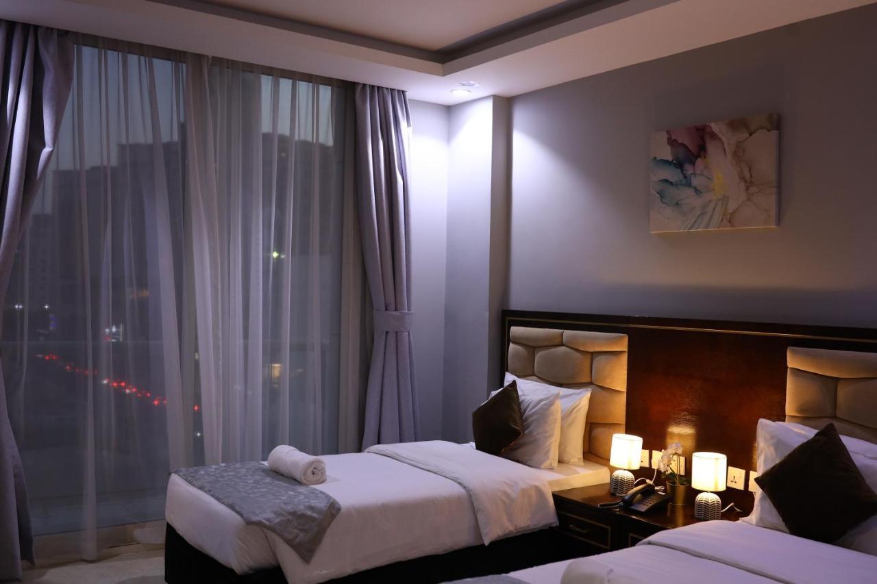 The K Hotel Dubai Exterior foto